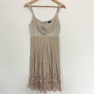Left of Center Anthropologie Boho Elegant Beige Lace Strappy Mini Dress Sz Large